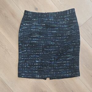 LOFT Black and Blue Textured Pencil Skirt